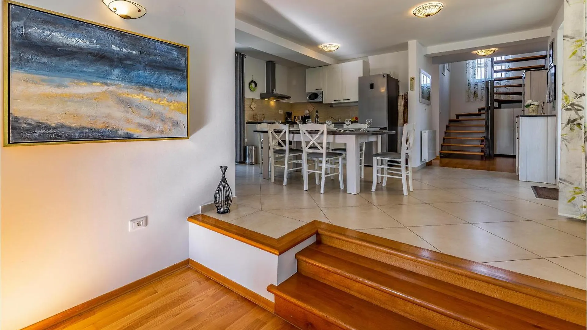 Nice Home In Liznjan With Outdoor Swimming Pool