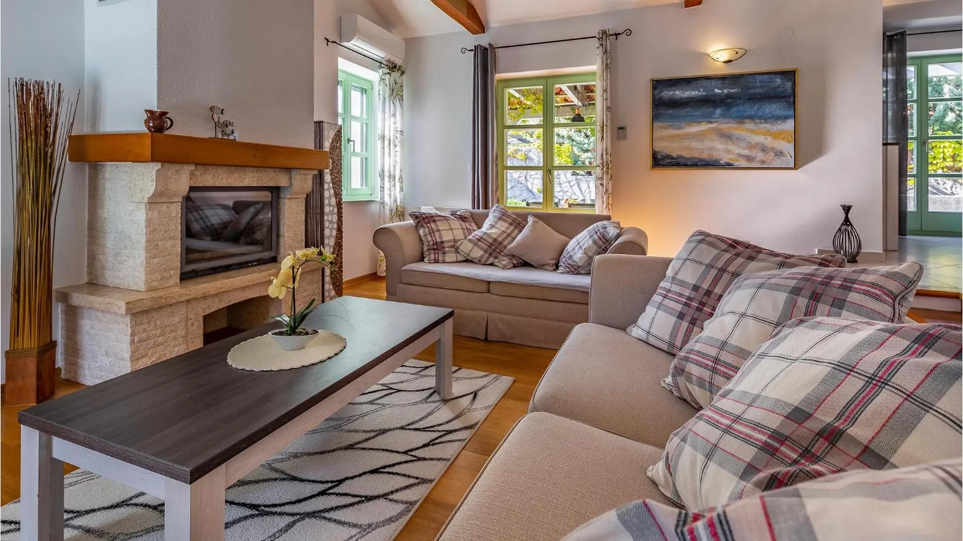 Nice Home In Liznjan With Outdoor Swimming Pool Holiday home