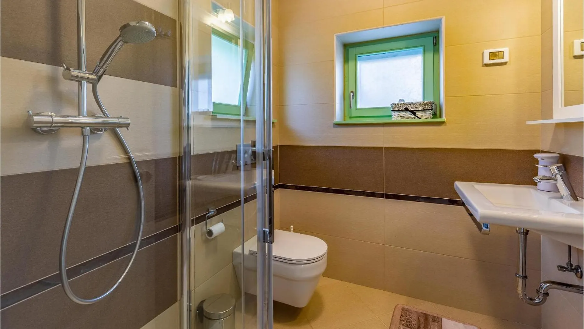 Nice Home In Liznjan With Outdoor Swimming Pool 0*,  Croatia